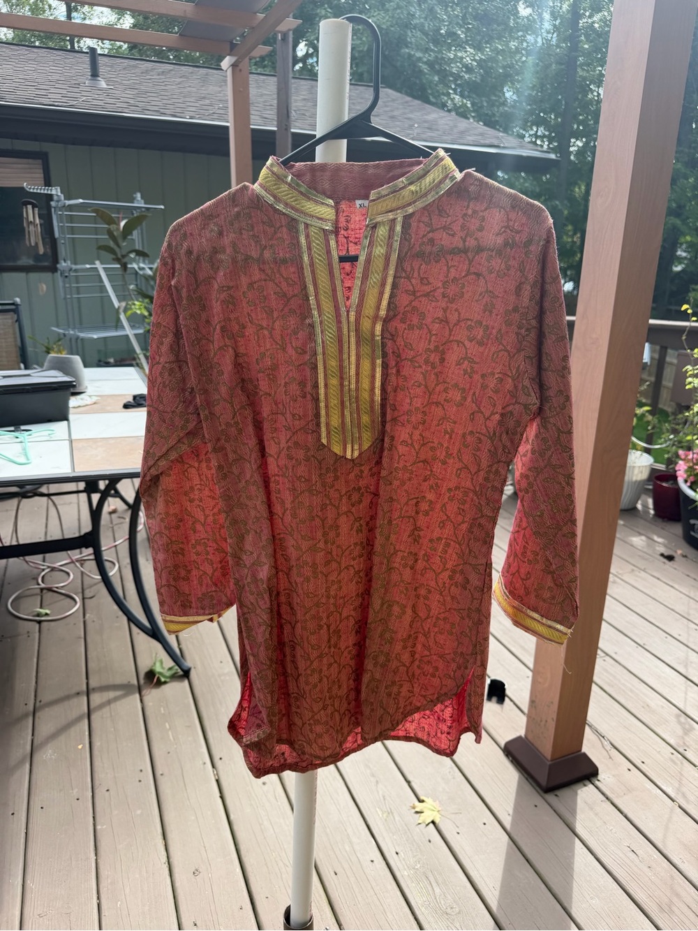 Pink Patterned Kurta with Gold Trim
